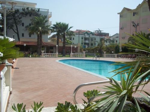 Grand Pameba Hotel Škalngur Екстериор снимка